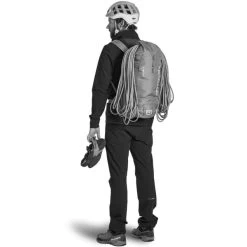 ORTOVOX TRAD ZERO 24 BLACK RAVEN 23 10 ORTOVOX TRAD ZERO 24 BLACK RAVEN 23 -Magasin de matériel d'alpinisme 9 102598 trad zero 24l black raven 48740 90202 03