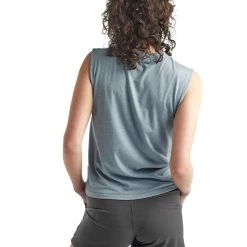 ICEBREAKER W UTILITY EXPLORE SLEEVELESS CREW STRIPE GRAVEL 21 9 ICEBREAKER W UTILITY EXPLORE SLEEVELESS CREW STRIPE GRAVEL 21 -Magasin de matériel d'alpinisme 9 102804 w utilityexplore sleeveless crew stripe gravel ib105471047 03