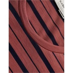 ICEBREAKER W WAVE SS TEE STRIPE GRAPE/MIDNIGHT NAVY/S 22 -Magasin de matériel d'alpinisme 9 105980 w wave ss tee stripe grape midnight navy s ib0a56dj475 05