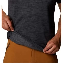 COLUMBIA ALPINE CHILL ZERO SHORT SLEEVE M BLACK HEATHER 22 -Magasin de matériel d'alpinisme 9 106345 alpine chill zero short sleeve m black heather 1990545010 04