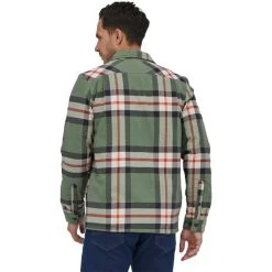 PATAGONIA INSULATED ORGANIC COTTON MW FJORD FLANNEL SHIRT FORESTRY HEMLOCK GREEN 23 -Magasin de matériel d'alpinisme 9 110441 insulated organic cotton mw fjord flannel shirt forestry hemlock green 20385 fyhg 03
