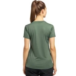 Haglöfs HAGLOFS GLEE TEE W MAUI BLUE PRINT 22 -Magasin de matériel d'alpinisme 9 116242 glee tee w maui blue print 604850 4va 04