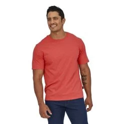 PATAGONIA M'S REGENERATIVE ORGANIC CERTIFIED COTTON LW TEE SUMAC RED 22 -Magasin de matériel d'alpinisme 9 121246 m s regenerative organic certified cotton lw tee sumac red 53260 sumr 03