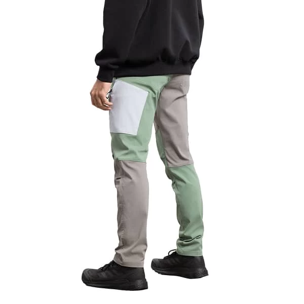 686 MENS ANYTHING CARGO PANT -SLIM IVY CLRBLK/BLUE FOG 22 4 686 MENS ANYTHING CARGO PANT -SLIM IVY CLRBLK/BLUE FOG 22 – Image 2