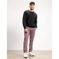 686 EVERYWHERE FEATHRLT CHINO PANT ELDERBERRY 22 -Magasin de matériel d'alpinisme 9 121279 everywhere feathrlt chino pant elderberry kcrgns21 0160 03