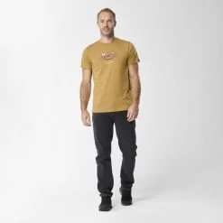 LAFUMA ADVENTURE TEE M GOLD UMBER 23 9 LAFUMA ADVENTURE TEE M GOLD UMBER 23 -Magasin de matériel d'alpinisme 9 122587 lfv12272 6766 03