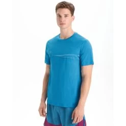 ICEBREAKER MERINO M TECH LITE II SS TEE CADENCE PATHS GEO BLUE 23 10 ICEBREAKER MERINO M TECH LITE II SS TEE CADENCE PATHS GEO BLUE 23 -Magasin de matériel d'alpinisme 9 124927 ib0a56n8734 03