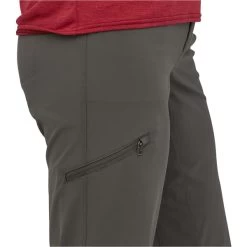 PATAGONIA W'S QUANDARY PANTS - REG FORGE GREY 23 -Magasin de matériel d'alpinisme 9 126883 55416 fge 04