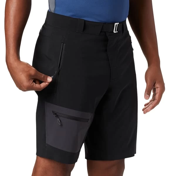 COLUMBIA M TITAN PASS™ SHORT BLACK 23 3 COLUMBIA M TITAN PASS™ SHORT BLACK 23